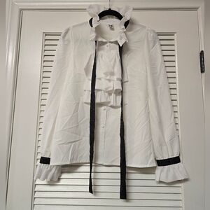Ba la Xiao Mian Yang - Black & White Long-Sleeve Ruffle Top With Neck Tie